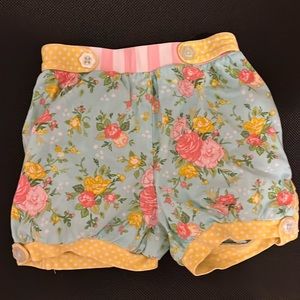 Shrimp and grits shorts